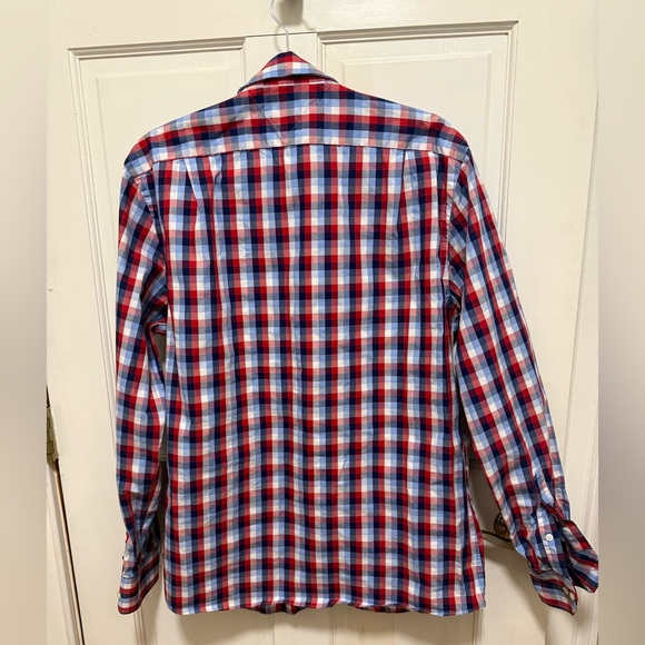 Men’s Tommy Hilfiger Red and Blue Checkered Shirt. Size 16 - Picture 2 of 4